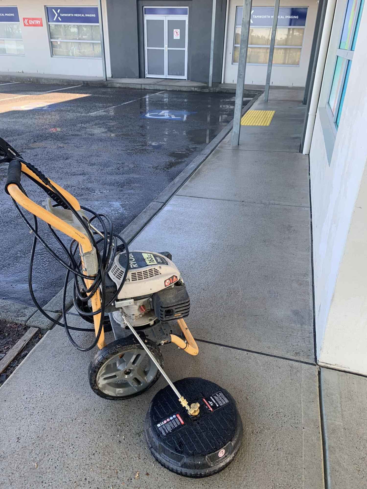 Service Image 6